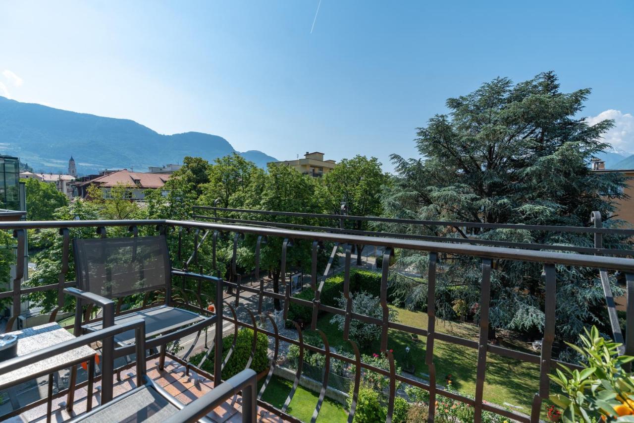 Villa Stubai - Penthouse In The Heart Of Meran Exterior foto